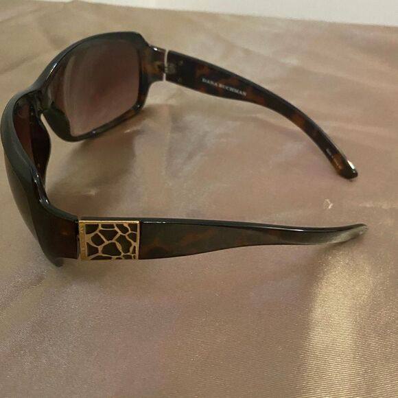 Dana Buchman Sunglasses  main image 4